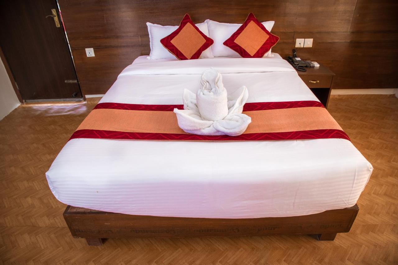 Hotel Himalayan Vacation Pokhara Exterior photo